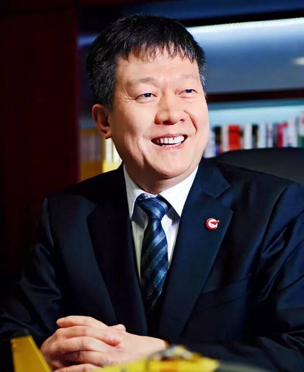 只有40人，姚江涛怎样拼出3千亿的中航信托